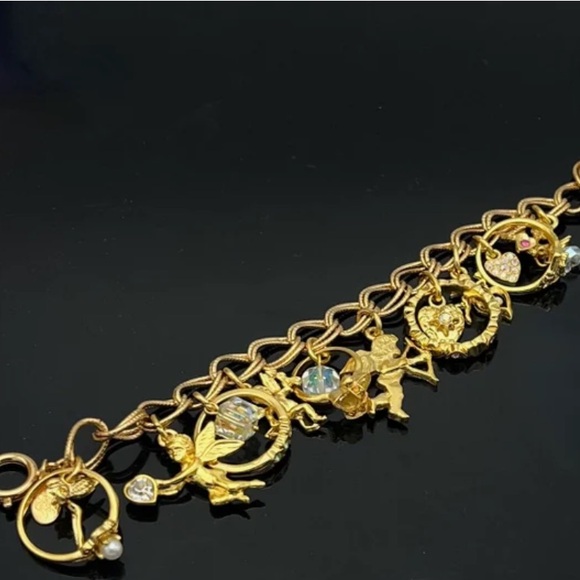 Kirks Folly charm bracelet crystal gold rings hearts cherubs dangles -Bnwot - Picture 4 of 15